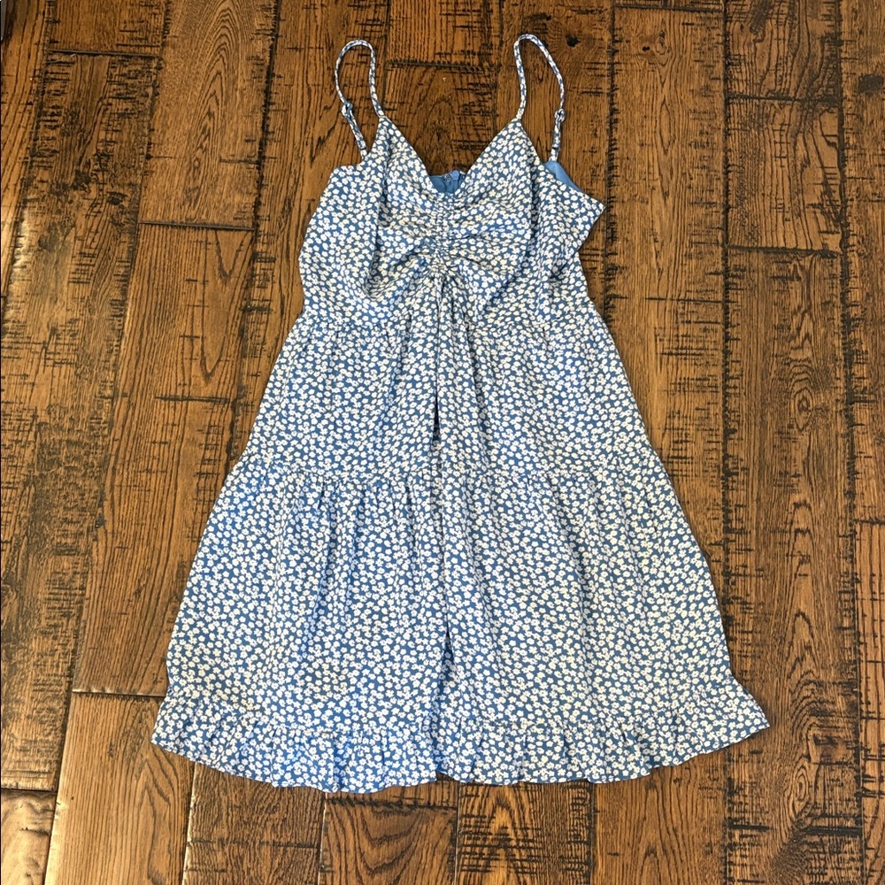 She + Sky Blue and White Floral Midi Dress